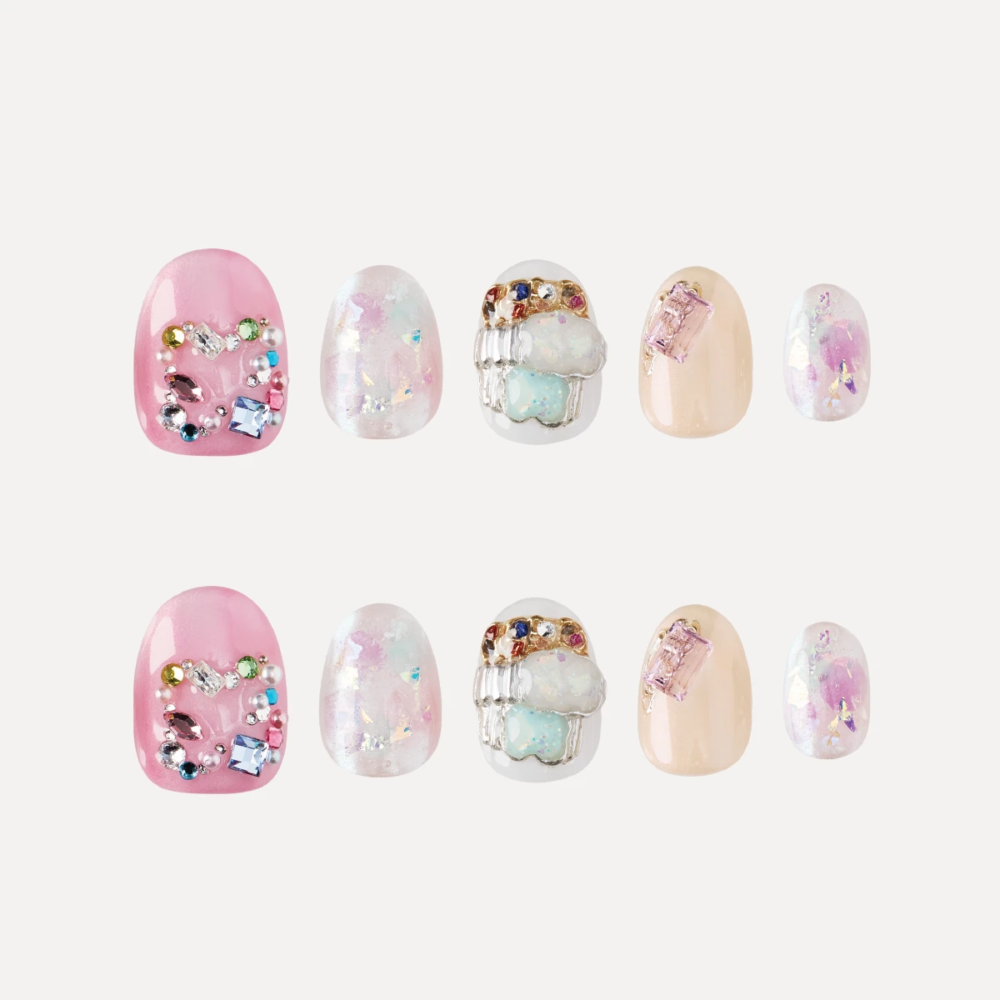Sweet Charm Box short round press on nails set with pastel colors and crystal designs
